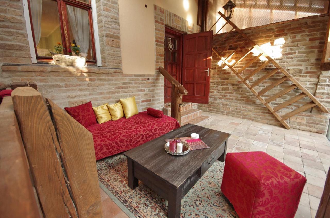 Villa Rusztika ギュラ エクステリア 写真